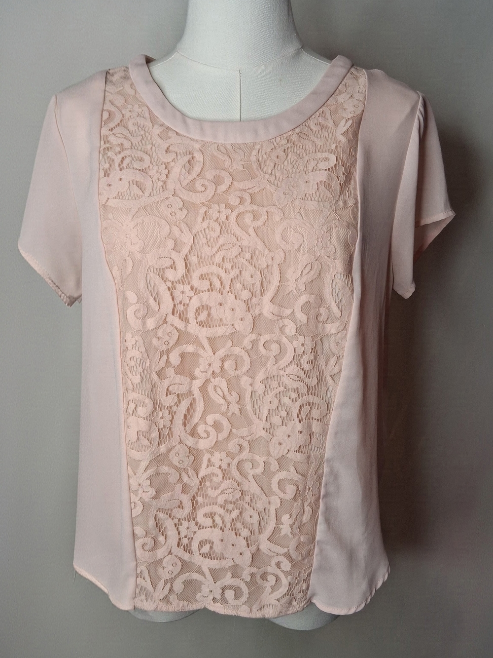GUESS Blush Pink Floral Lace Front Blouse Size M
